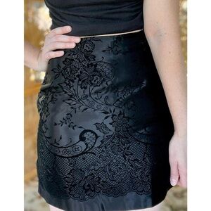 Black Satin Lace Mini Skirt Y2K Floral Velvet Lace Pattern Overlay Goth Coquette